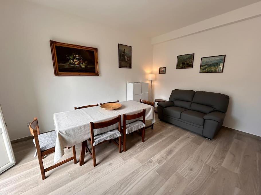Casa Albatros Tra Lago E Monti Mandello del Lario Bagian luar foto